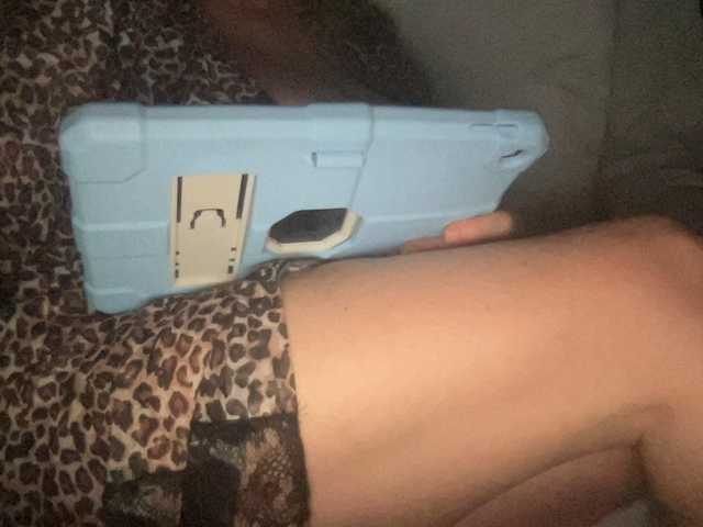 TexasMommy's BongaCams show and profile