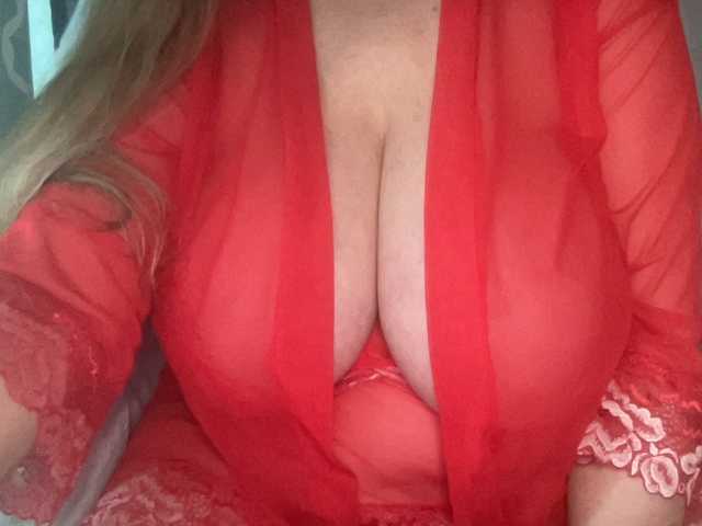 TexasMommy's BongaCams show and profile