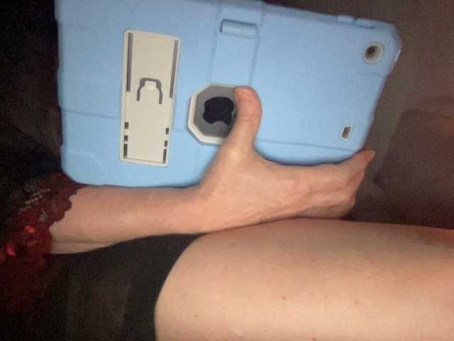 TexasMommy's BongaCams show and profile