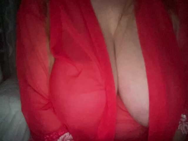 TexasMommy's BongaCams show and profile