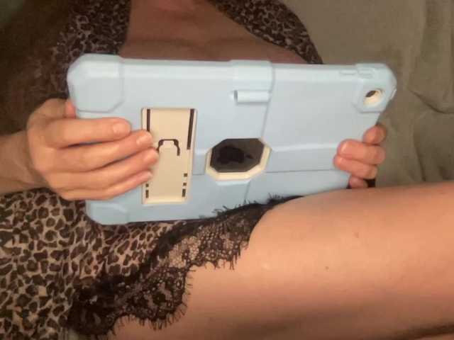 TexasMommy's BongaCams show and profile