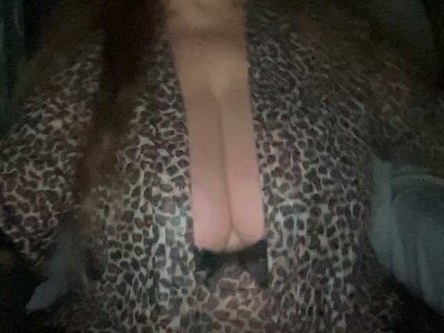 TexasMommy's BongaCams show and profile