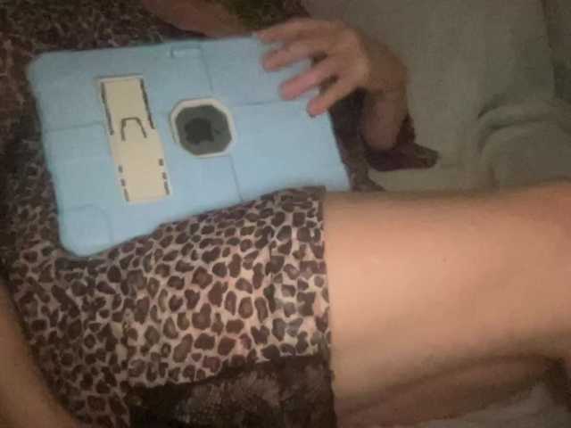 TexasMommy's BongaCams show and profile