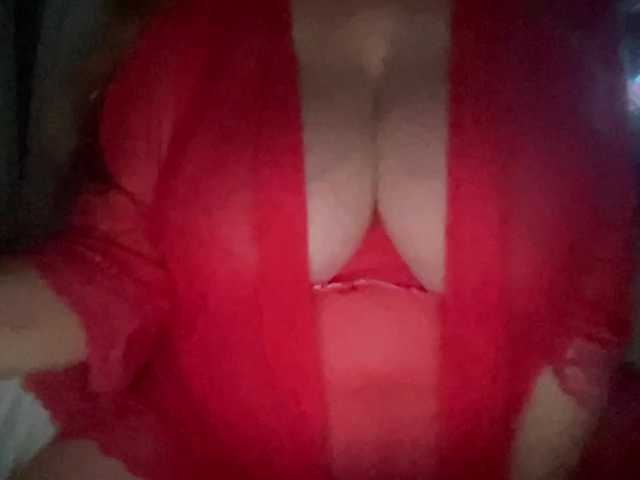 TexasMommy's BongaCams show and profile