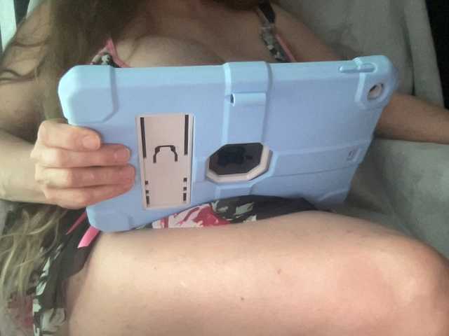 TexasMommy's BongaCams show and profile