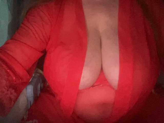 TexasMommy's BongaCams show and profile