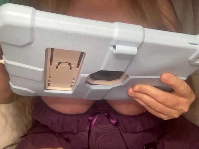 TexasMommy's BongaCams show and profile