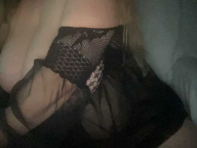 TexasMommy's BongaCams show and profile