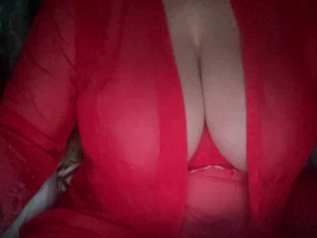 TexasMommy's BongaCams show and profile