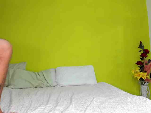 CelesteYOrucsoo webcam