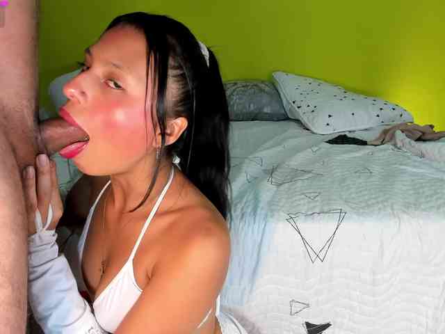 CelesteYOrucsoo webcam