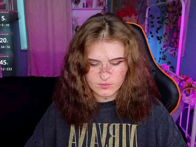 Dark-Shine webcam