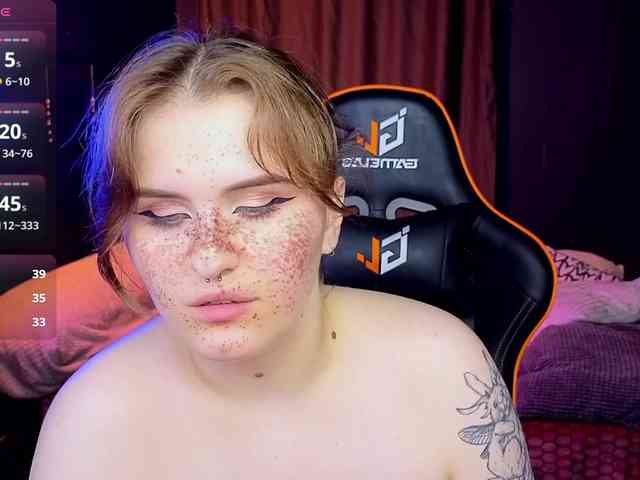 Dark-Shine webcam
