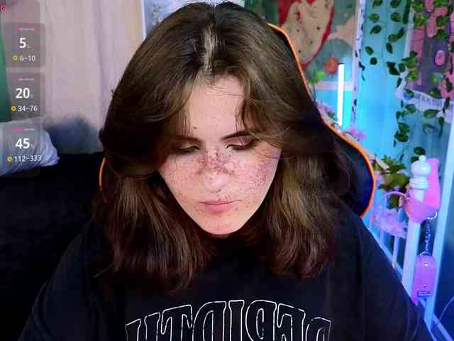 Dark-Shine webcam