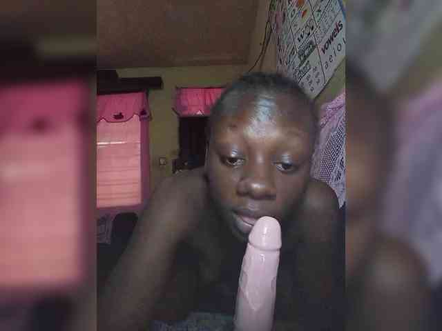 SexyBrianna2 webcam