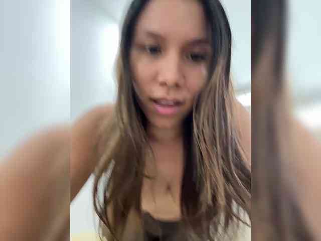 paula1045 webcam