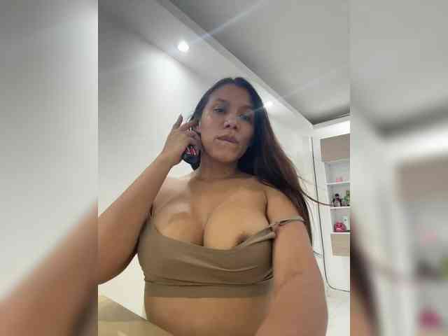 paula1045 webcam