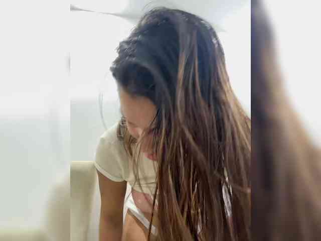 paula1045 webcam
