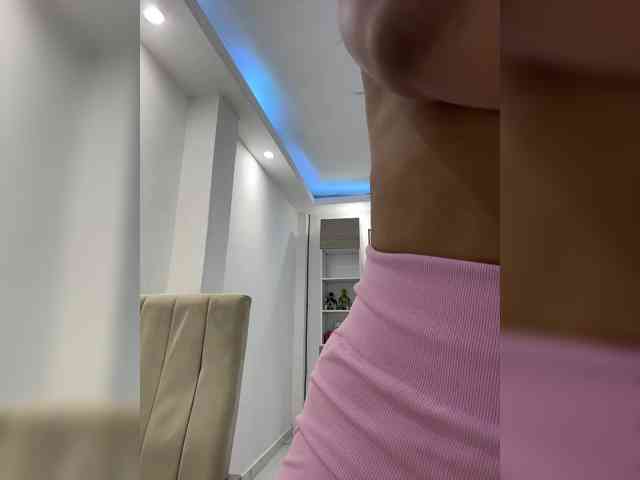 paula1045 webcam
