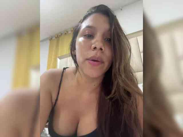 paula1045 webcam
