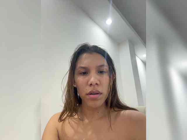 paula1045 webcam