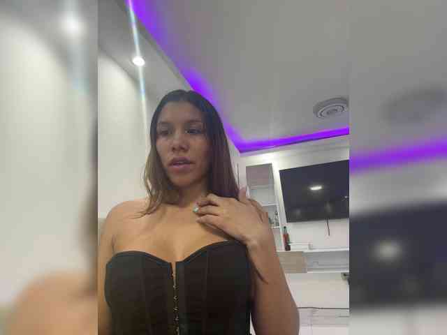 paula1045 webcam
