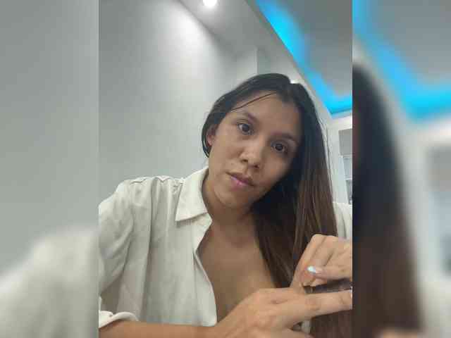 paula1045 webcam