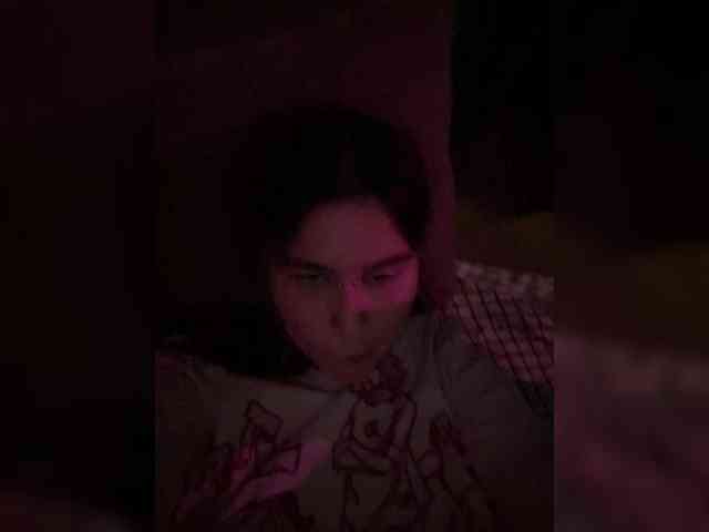 Loftpon69 webcam