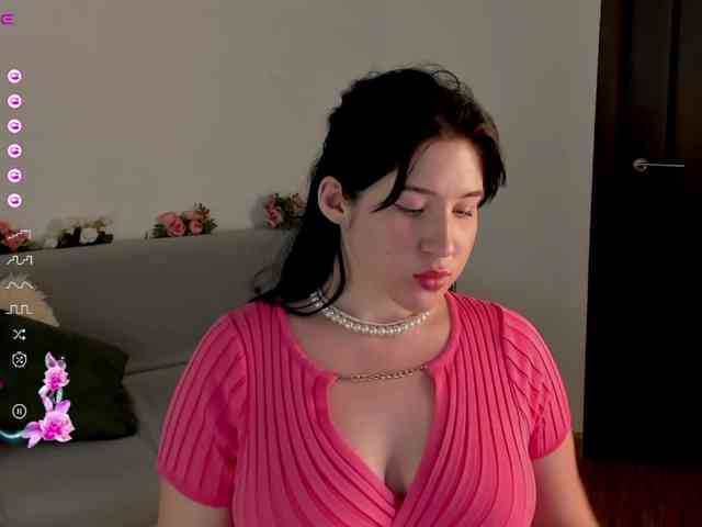 KarenDeMeow webcam