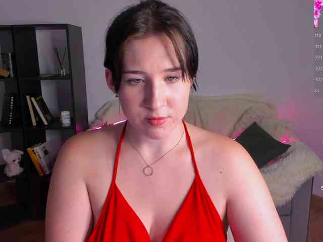 KarenDeMeow webcam