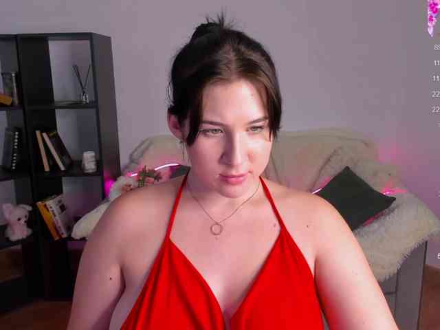 KarenDeMeow webcam