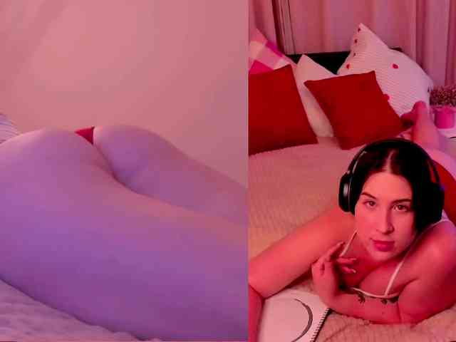 KarenDeMeow webcam