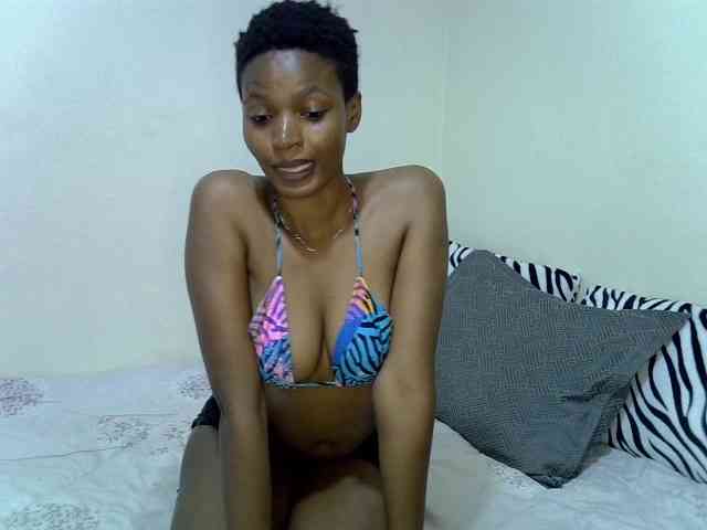 luna-noire901 webcam