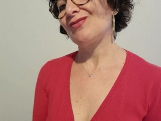 ElitalianMilf Porn Show