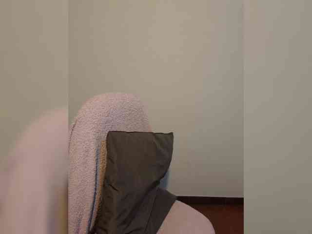 ElitalianMilf webcam