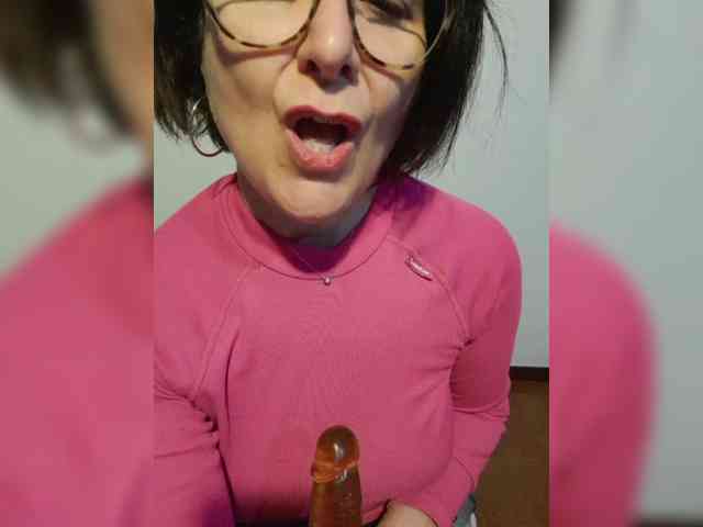 ElitalianMilf ElitalianMilf