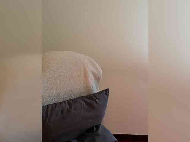 ElitalianMilf webcam