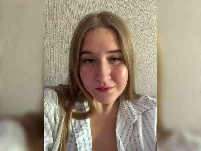 MelissaLissaa webcam