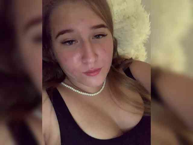 MelissaLissaa webcam