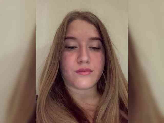 MelissaLissaa webcam
