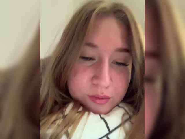 MelissaLissaa webcam