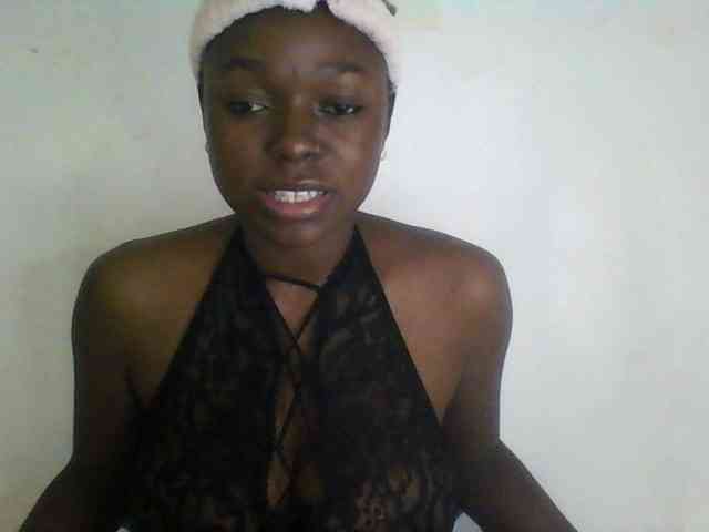 Sweetcamila webcam