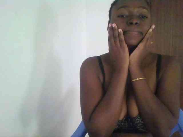 Sweetcamila webcam