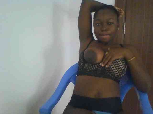 Sweetcamila webcam