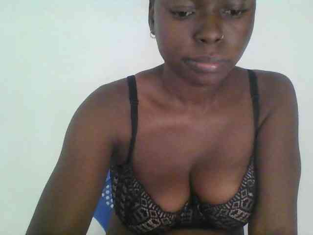 Sweetcamila webcam