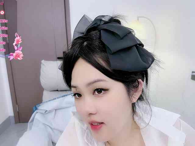 Miqibaob Live Webcam on BongaCams
