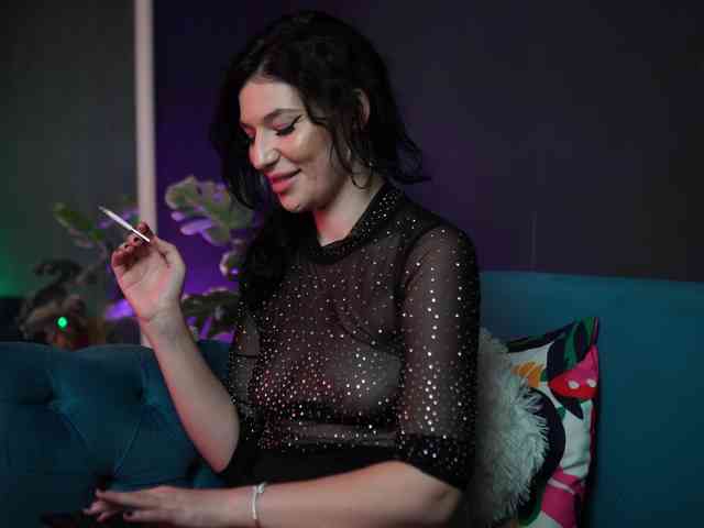 KayleeCali Live Webcam on BongaCams
