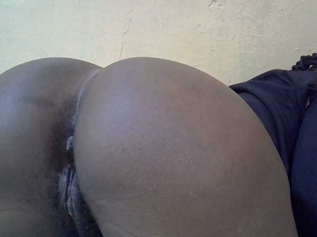 Smallgirl21's BongaCams show and profile