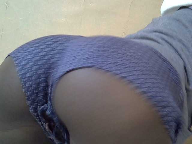 Smallgirl21's BongaCams show and profile