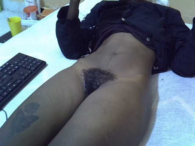 Smallgirl21's BongaCams show and profile